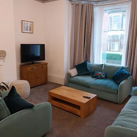 Apartment 21 Of Wales Terrace - 2 Bed Ground Floor Flat